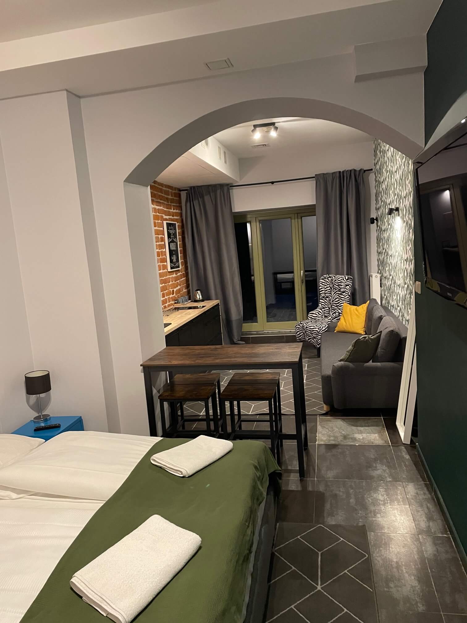Boogie Deluxe – Apartament z Patio i Aneksem Kuchennym Boogie Deluxe - Apartament z Patio i Aneksem Kuchennym